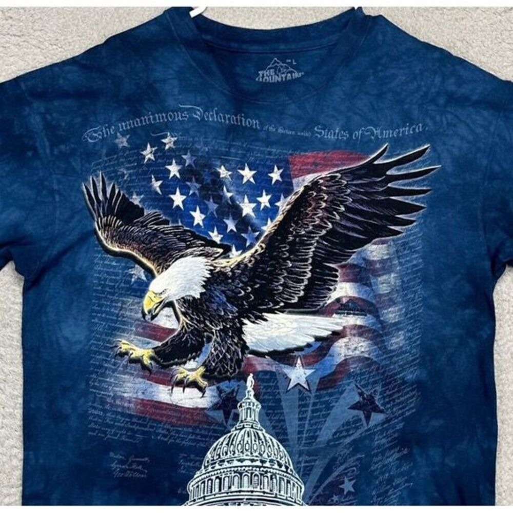 The Mountain Shirt Adult Large Blue Tie-Dye America Eagle USA Flag T-Shirt Mens